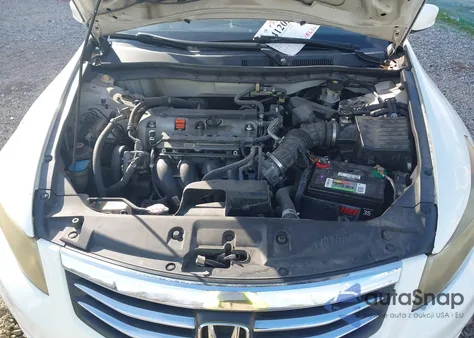 2011 Honda Accord 2.4 Se z USA, uszkodzony, nr VIN 1HGCP2F60BA017072